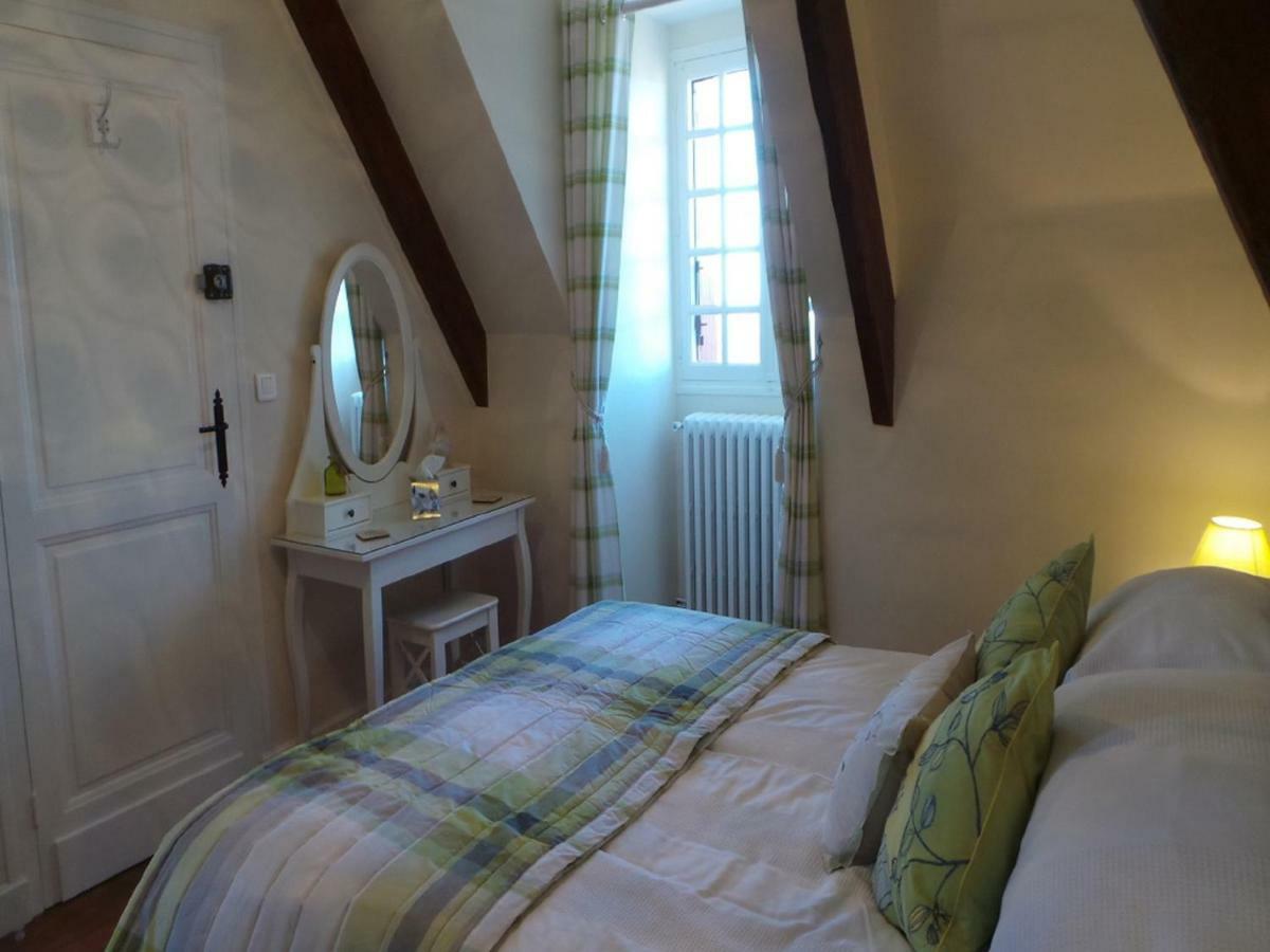 Le Montaigne Bed and Breakfast Saint-Alvère Exteriör bild